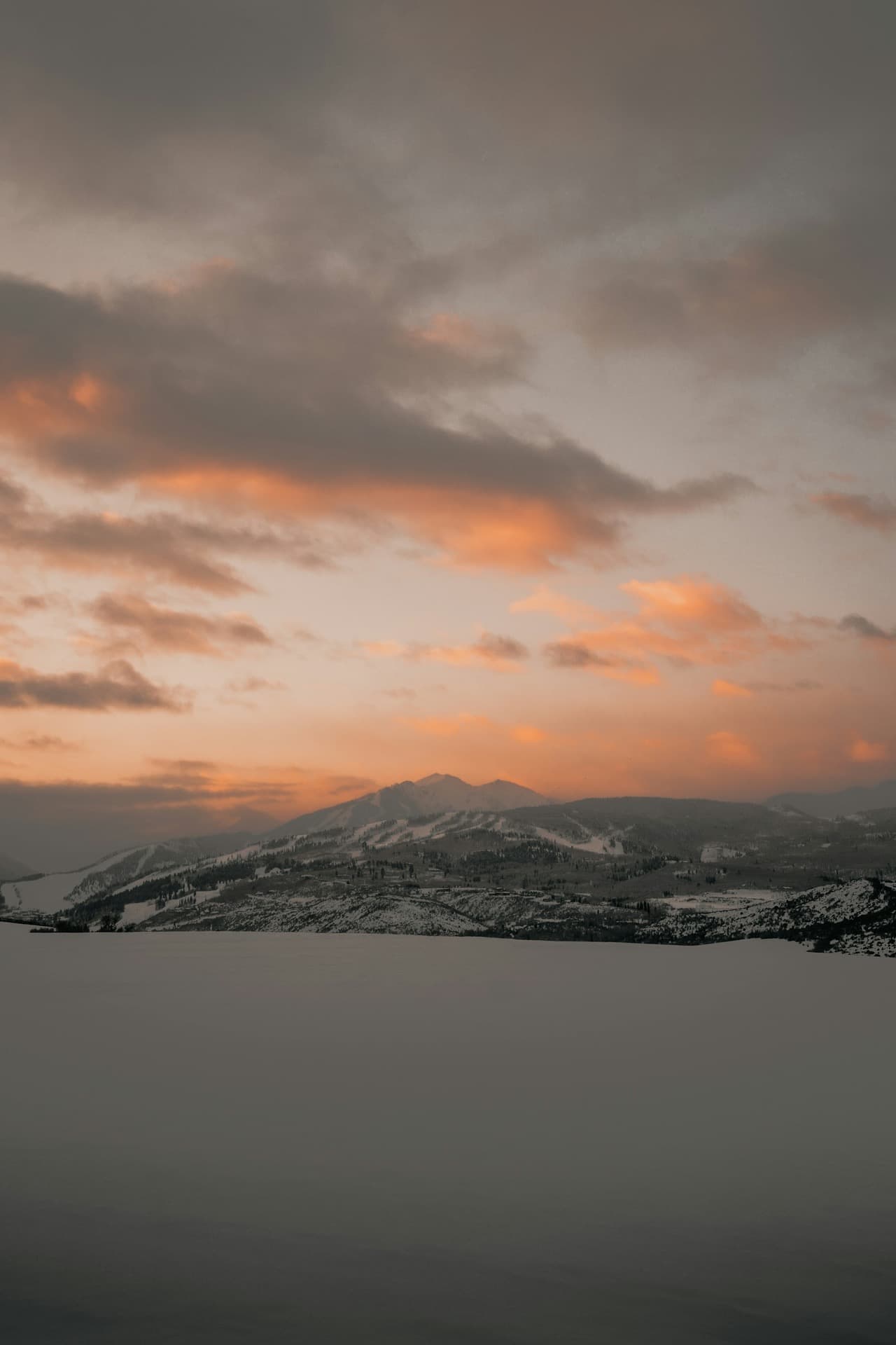 Flying Private to Aspen: Everything You Need to Know About KASE
