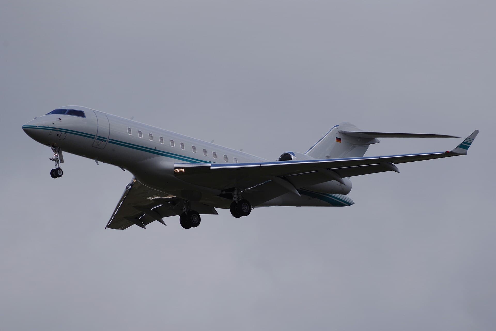 Bombardier Global 5500, representative photography