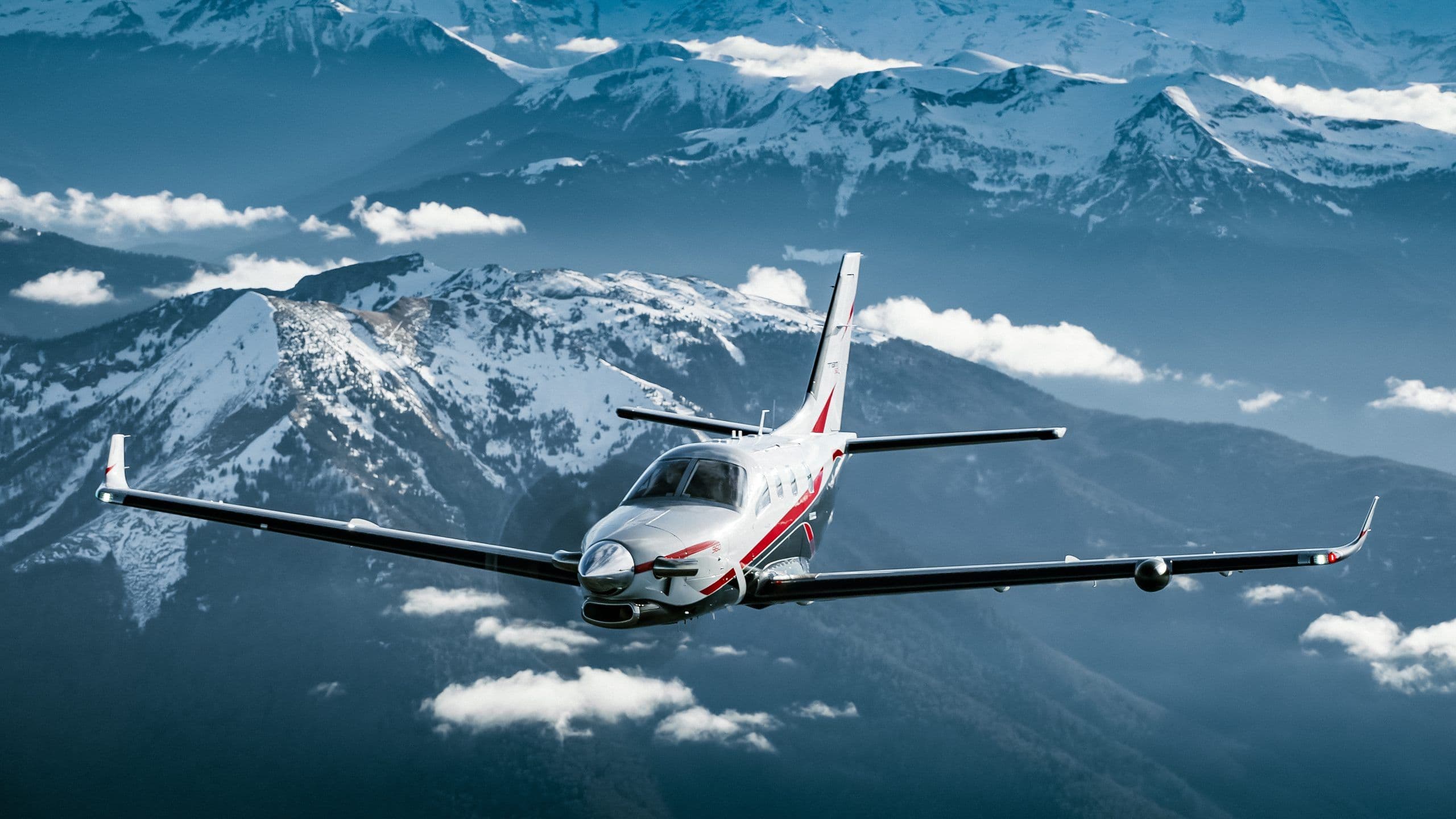 Daher TBM 960, representative photography