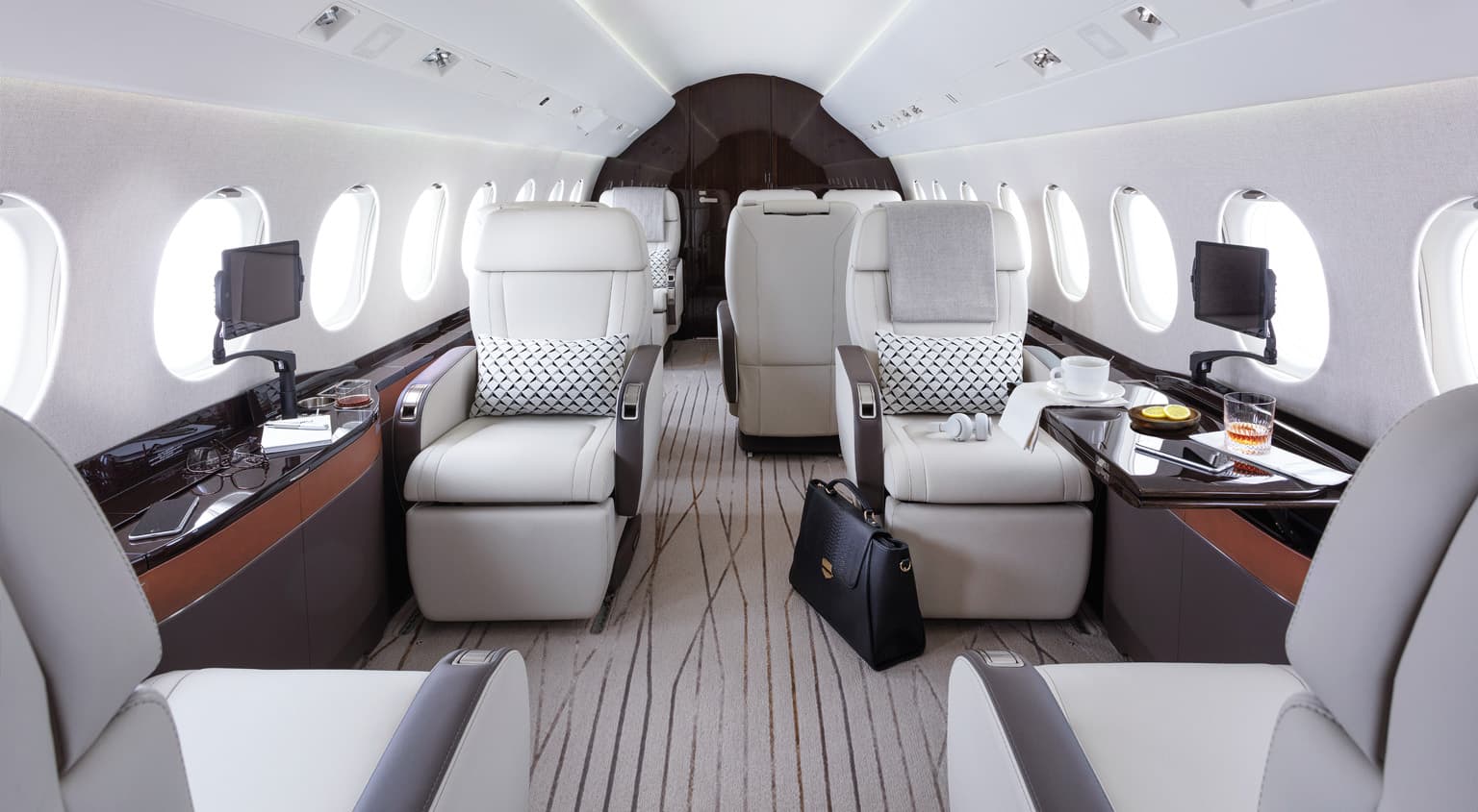 Cabin interior of a Falcon 2000LXS