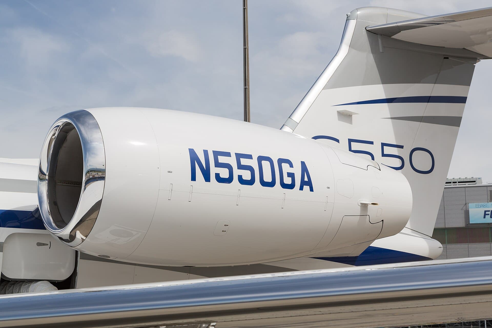 Gulfstream G550, representative photography