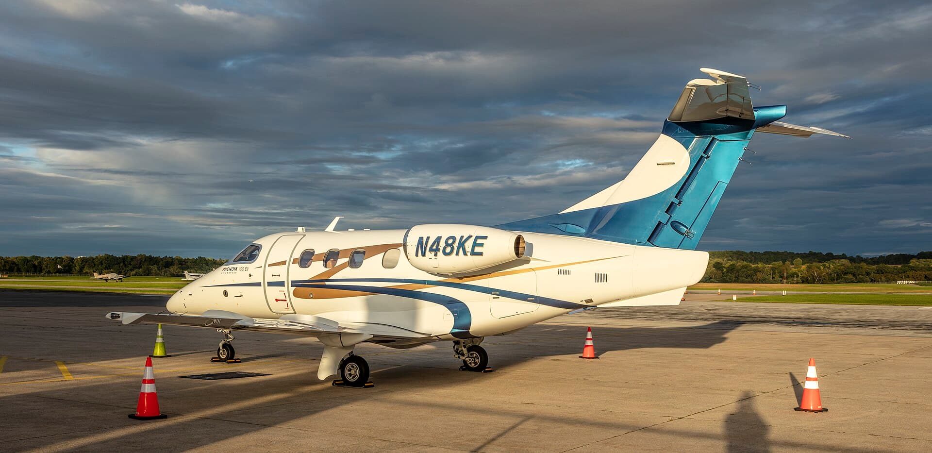Embraer Phenom 100EX, representative photography